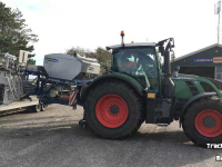 Fertilizer spreader Kramer SWINCOSEM Pneumatische weegstrooier