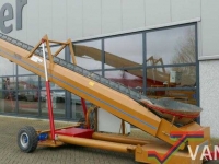 Telescopic storeloader Breston Z18-80XW hallenvuller