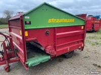 Silage-block distribution wagon Strautmann Strautmann BVW blokkenwagen, voerdoseerwagen