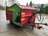 Silage-block distribution wagon Strautmann Diverse blokkenwagens