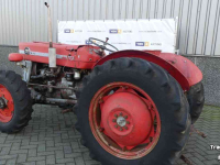 Oldtimers Massey Ferguson 135 4WD Tractor Oldtimer