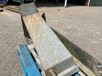 Rubber yard scraper  Rubberen Schuif