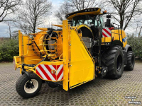 Forage-harvester New Holland FR920 demo