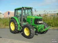 Tractors John Deere 6230