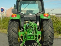 Tractors John Deere 6230