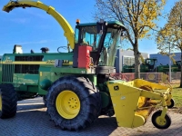 Forage-harvester John Deere Nette 6850 4WD Veldhakselaar Forage Harvester