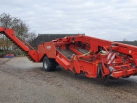 Potato harvester Grimme GV3000 getrokken 4 rij-ige aardappelrooier