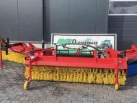 Silage-block distribution wagon Agromet Veegmachine