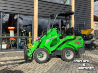 Wheelloader Avant Nieuwe minishovel 423