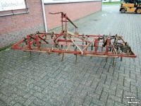 Cultivator  Trilitand cultivator