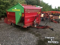 Silage-block distribution wagon Strautmann bvw