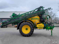 Fieldsprayer pull-type John Deere 840i