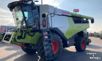 Combine Claas Lexion 7600 Mähdrescher Combine