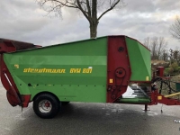 Silage-block distribution wagon Strautmann BVW 801 Blokkendoseerwagen Blokkenwagen