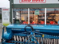 Seed drill Nordsten 33 pijpen zaaimachine