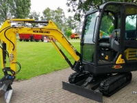 Mini-Excavator New Holland E19C