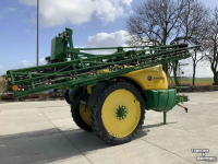 Fieldsprayer pull-type John Deere M732i | 33 meter | Isobus | Autofill en AutoDilute