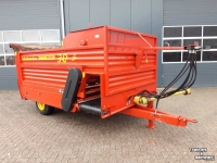 Silage-block distribution wagon Schuitemaker Amigo 30S