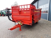 Silage-block distribution wagon Schuitemaker Amigo 30S