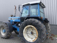 Tractors Ford 8630 4WD Powershift