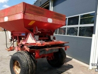 Fertilizer spreader Bredal B3H Kunstmeststrooier Fertilizer Spreader