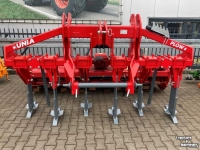 Deep subsoiler Unia Plow XL diep woeler