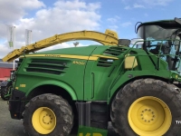 Forage-harvester John Deere 8500i Veldhakselaar Selfpropelled Forage Harvester