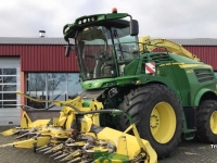 Forage-harvester John Deere 8500i Veldhakselaar Selfpropelled Forage Harvester