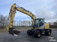 Excavator mobile New Holland MH plus mobiele kraan