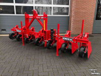 Rows sprayer Steketee EC-spray 6x50 kappenspuit