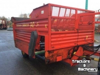 Silage-block distribution wagon Schuitemaker Amigo 30S Blokkendoseerwagen Blokkenwagen