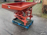 Fertilizer spreader Lely 1500