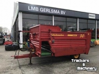 Silage-block distribution wagon Schuitemaker Amigo 30S