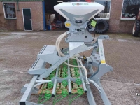 Weeder Zocon Greenkeeper Plus 3M met Zaaimachine 150 Ltr