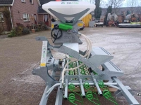 Weeder Zocon Greenkeeper Plus 3M met Zaaimachine 150 Ltr