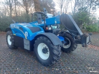 Telehandler New Holland LM 7.35