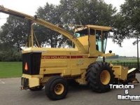 Forage-harvester New Holland 1900