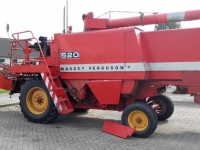 Combine Massey Ferguson 520