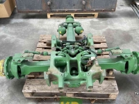 Used parts for tractors John Deere TLS vooras van John Deere 30 serie