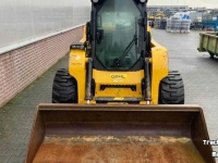 Skidsteer Gehl V420 Schranklader