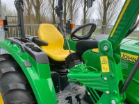 Horticultural Tractors John Deere 4052M Compact Tractor