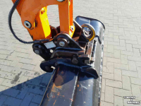 Excavator mobile  Doosan DX55W