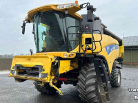 Combine New Holland CX 8040