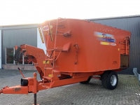 Vertical feed mixer Seko VML 200 Verticale Voermengwagen