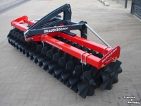 Disc harrow  Frontschijfegge front schijveneg groenbemesterverkleiner