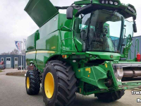 Combine John Deere S670i