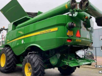 Combine John Deere S670i