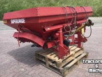 Fertilizer spreader Lely Centerliner Superlarge Kunstmeststrooier