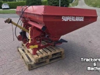 Fertilizer spreader Lely Centerliner Superlarge Kunstmeststrooier