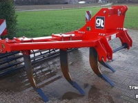 Deep subsoiler ADV Technik 5 Tands woeler Demomachine z.g.a.n.